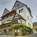 Weinhaus Hirschen Vendégház *