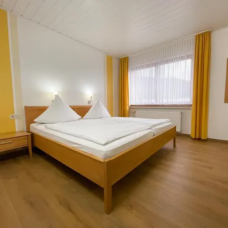 게스트하우스 Weinhaus Hirschen 브루티크판켈