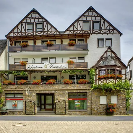 Weinhaus Hirschen Bruttig-Fankel