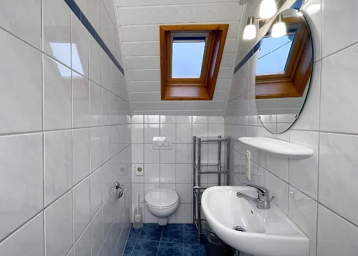 게스트하우스 Weinhaus Hirschen