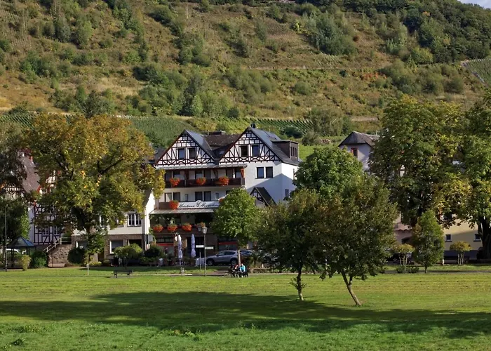 Gasthuis Weinhaus Hirschen *